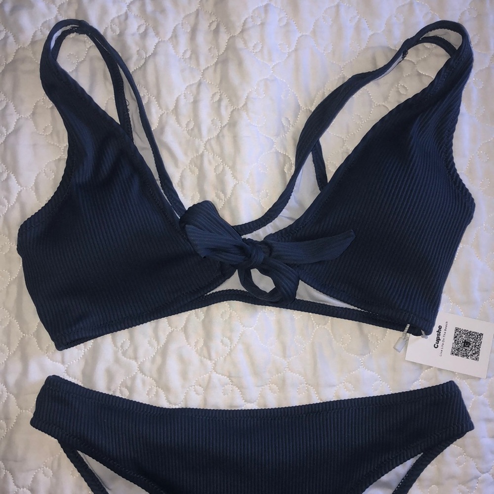 NWT Cupshe Navy Blue Bikini